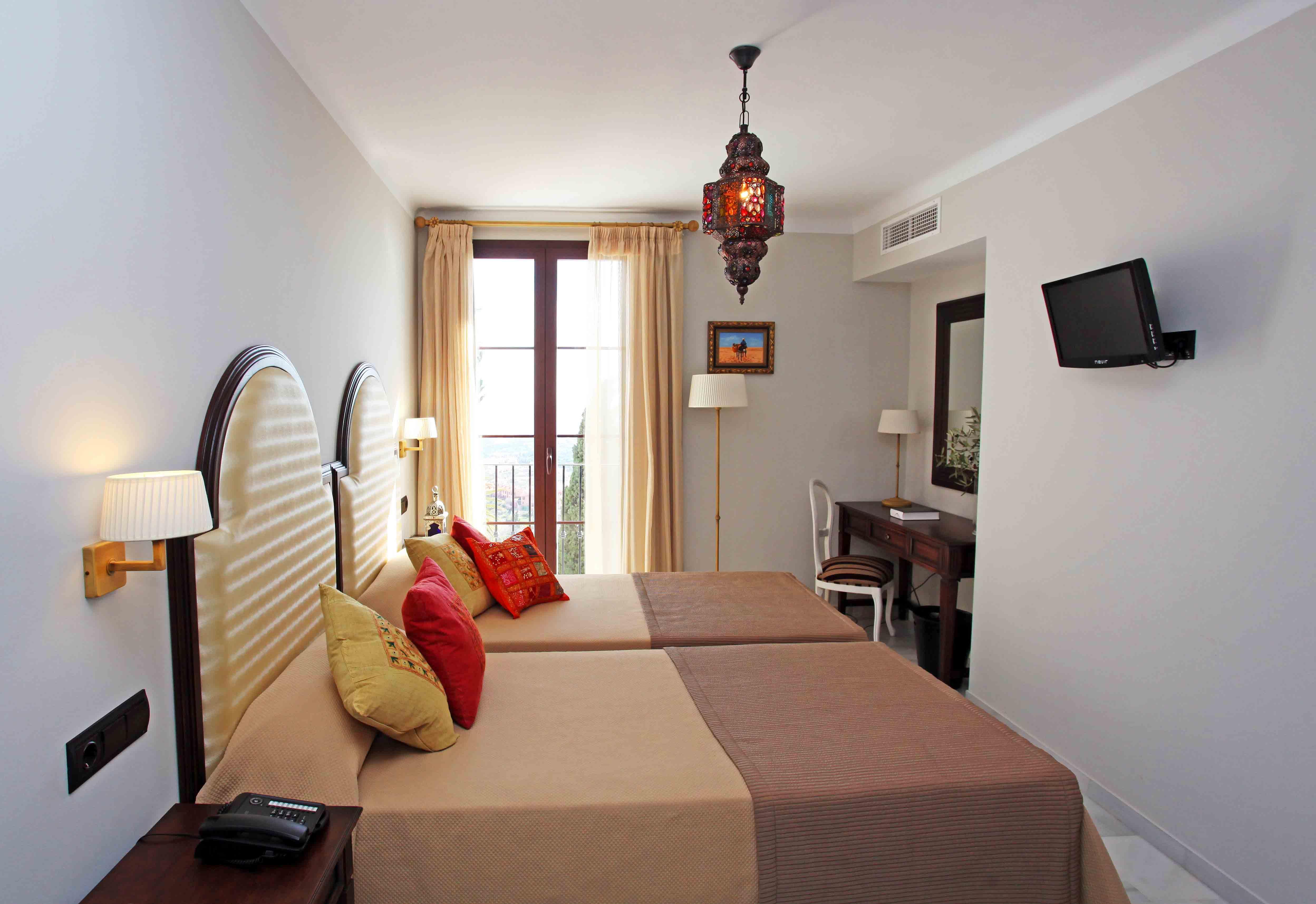 Hotel La Fonda เบนัลมาเดนา ภายนอก รูปภาพ
