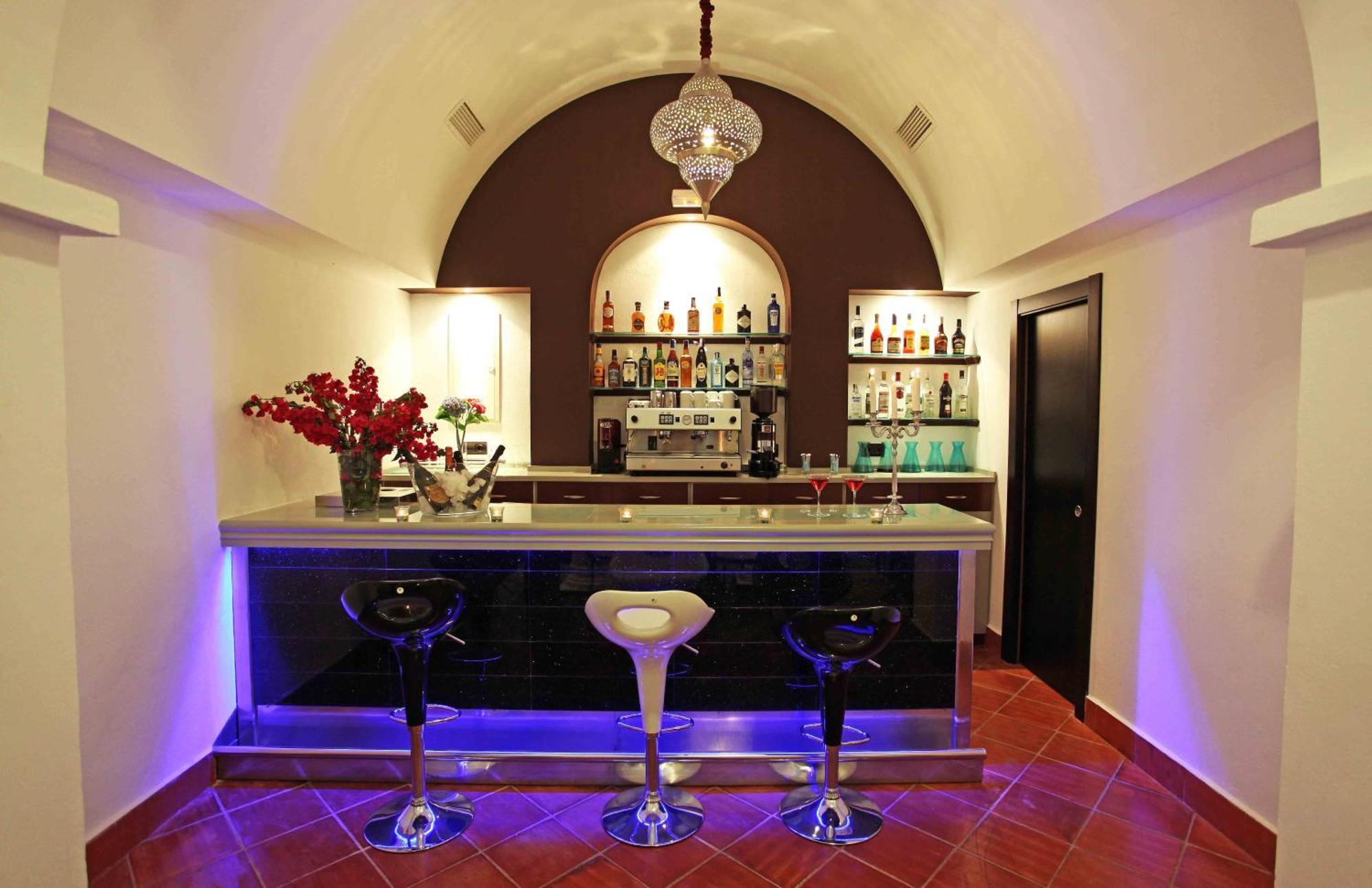 Hotel La Fonda เบนัลมาเดนา ภายนอก รูปภาพ